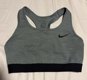 Nike Bra  thumbnail 1