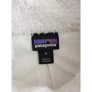 Patagonia Los Gatos Sherpa Sweater Vest Size S White Sherpa Fluffy thumbnail 9