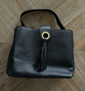 Handbag thumbnail 1