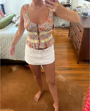 Top Free People thumbnail 1