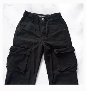 Bershka Pants thumbnail 2