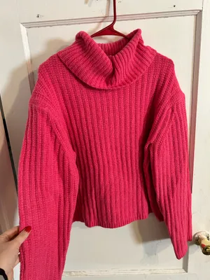 American Eagle Turtleneck Sweater Cropped thumbnail 1