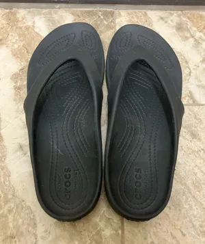Crocs Kadee II Black Flip Flop Sandals Women’s Size 8 thumbnail 1