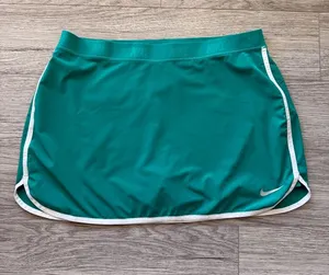 Nike Teal Golf Skort with White Logo Size XL thumbnail 1