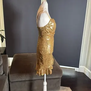 Women’s Gold Sequined Short Homecoming Dress Ruffle Hem Corset Back Size 4 NWOT thumbnail 3
