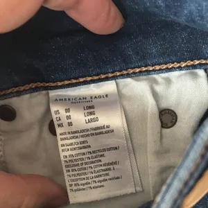American Eagle Outfitters Dark Blue Flare Jeans thumbnail 3