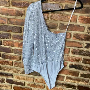 Zara Silver Sequined One Shoulder Long Sleeve Bodysuit Women's Size Large thumbnail 9