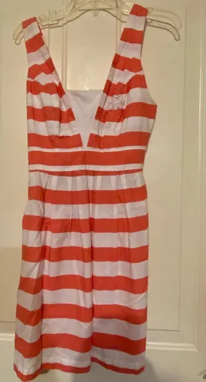 Junior Dress Size Size Medium Red Camel Coral/white thumbnail 1