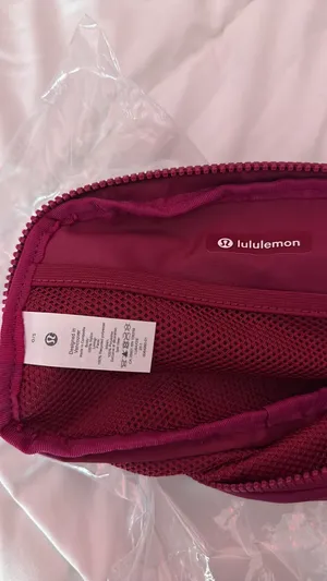 Lululemon Everywhere Belt Bag 1L thumbnail 4