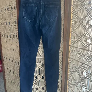Mother High Waisted Looker Blue Jeans thumbnail 8