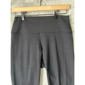 NOBULL Black High Rise Cropped Leggings Women's Medium Athletic‎ Workout thumbnail 2