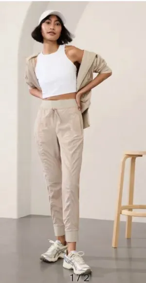 Athleta Altitude pant in abalone Size 4 thumbnail 1