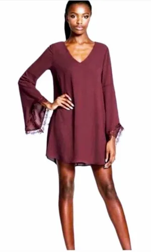 ASTR The Label Burgundy Bell Sleeve Lace V Neck Shift Dress thumbnail 1