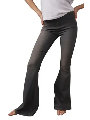 NWT Free People Penny in Back Alley Blue Pull-on Stretch Flare Jeans 30 thumbnail 1