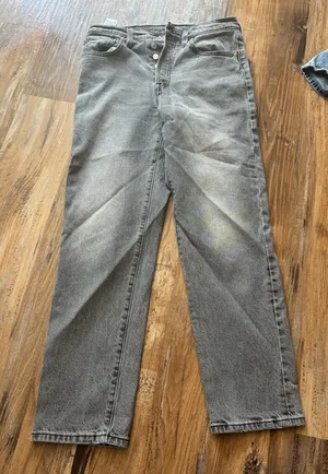 Levi’s Straight Leg Jeans thumbnail 1