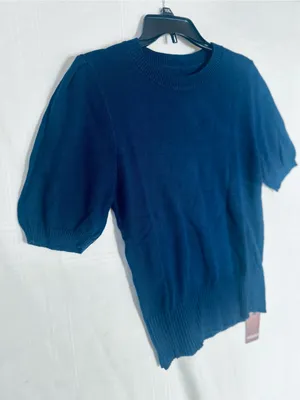 Navy Short Sleeve Knit lightweight sweater size small. thumbnail 3