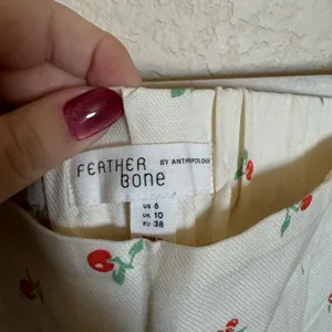 Anthropologie Feather Bone Talese Wide Leg Linen Blend Cherry Print‎ Pants Sz 6 thumbnail 5