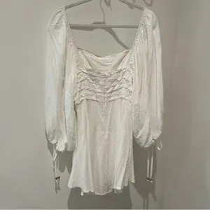 Hello Molly White Dress thumbnail 8