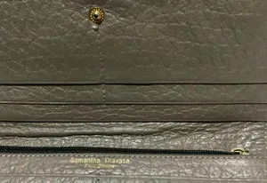 Beautiful Samantha Thavasa beige leather wallet thumbnail 4
