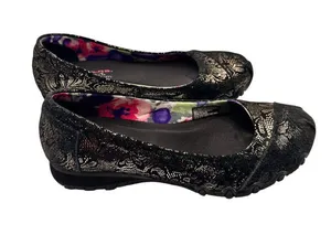 Skechers Size 7.5 Black Floral Ballet Flats Womens Stylish Casual Shoes thumbnail 1