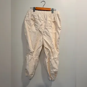 Free People Women’s Cream Button-Front Jogger Pants thumbnail 2