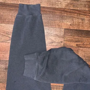 Old Navy Charcoal Jogger Pants thumbnail 6