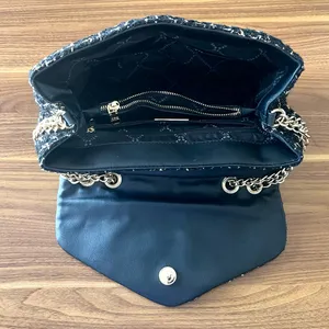 Steve Madden Bledger Tweed Shoulder Bag Black and Gold Classic Glam Luxury Look thumbnail 7