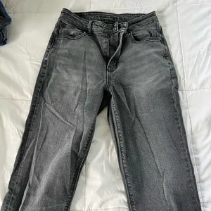 american eagle mom jean thumbnail 1