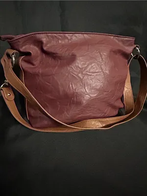 Rosetti Women’s Soft Leather Burgundy & Tan Multi-Pocket Hobo Satchel Bag Purse thumbnail 2