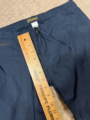 Y2K Abercrombie & Fitch Navy Drawstring Cargo Capris size 0 thumbnail 4