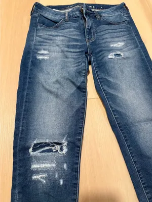 American Eagle Jeans Women's Size 6 Long thumbnail 2