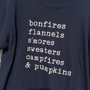 Gildan Navy Blue Fall Autumn Tshirt Bonfires Pumpkins Flannels thumbnail 6