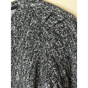Lululemon Swiftly Tech Long Sleeve Women Size 6 Black White Static Athletic Top thumbnail 6