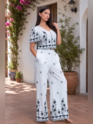 NWT White & Black Embroidered Two-Piece Wide-Leg Pants Set Large thumbnail 3