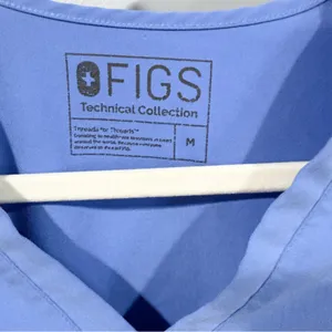 FIGS Catarina One-Pocket Scrub Top Ceil Blue Size M thumbnail 2