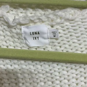 Luna Ivy White Smiley Face Chunky Knit Open Cardigan Sz M thumbnail 4