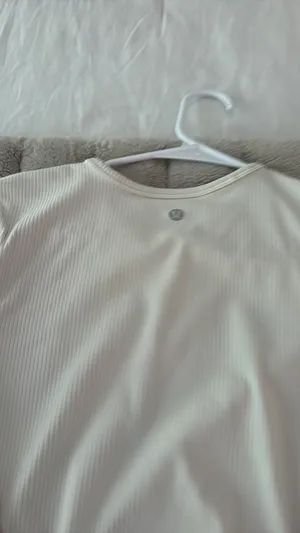 Lululemon thumbnail 2