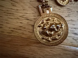 Gold Medallion Lion belt 38inch- Women thumbnail 2