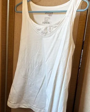 FINAL MARKDOWN Danskin Now Active White Tank Top Large thumbnail 1