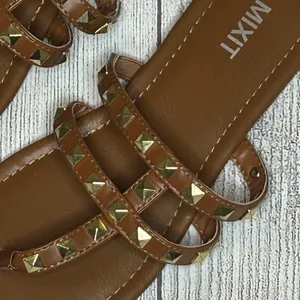 Mixit‎ Aman T-Strap Flat Sandals Women 7M GUC thumbnail 4