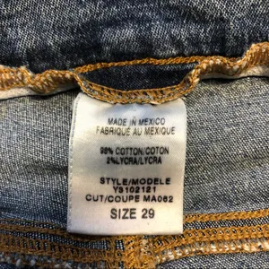 Guess Vintage Button Boot Cut Patch Front Pocket Jeans 29 Fit like a 6 thumbnail 8