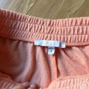 Iris Orange Shorts thumbnail 2