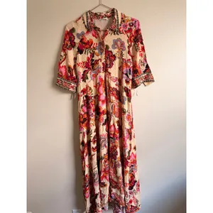 a loves a Womens Maxi Dress S Multicolor Viscose Boho Floral Tiered Button Front thumbnail 4
