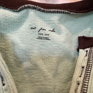 Urban Outfitters out from under go for gold seamless top thumbnail 3