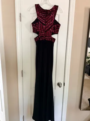 Prom dress thumbnail 3