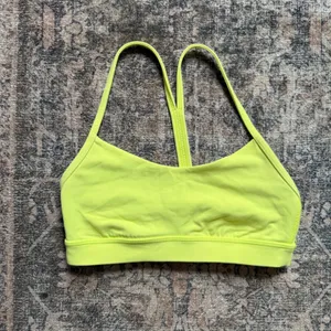 Lululemon Flow Y Bra Nulu Electric Lemon Neon Yellow Size 4 W2CTIS thumbnail 3