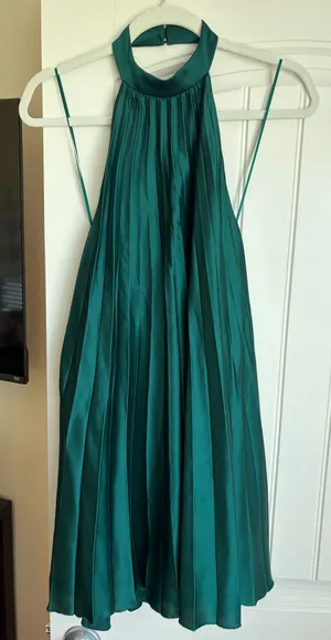 Abercrombie halter neck green dress thumbnail 1
