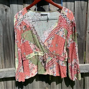 LUQ Boho Patchwork Faux Wrap Peasant Top Green Size XL thumbnail 1