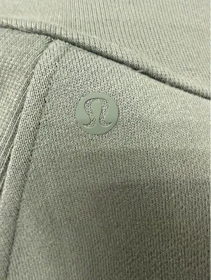 Lululemon Scuba HR Mini Skirt Size S Green thumbnail 2
