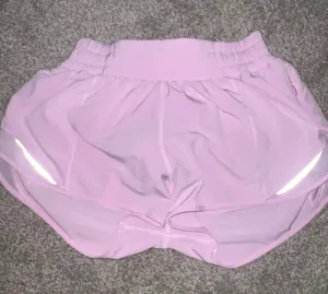 Lululemon Hot Shorts 2.5" Pink low rise size 2 thumbnail 1